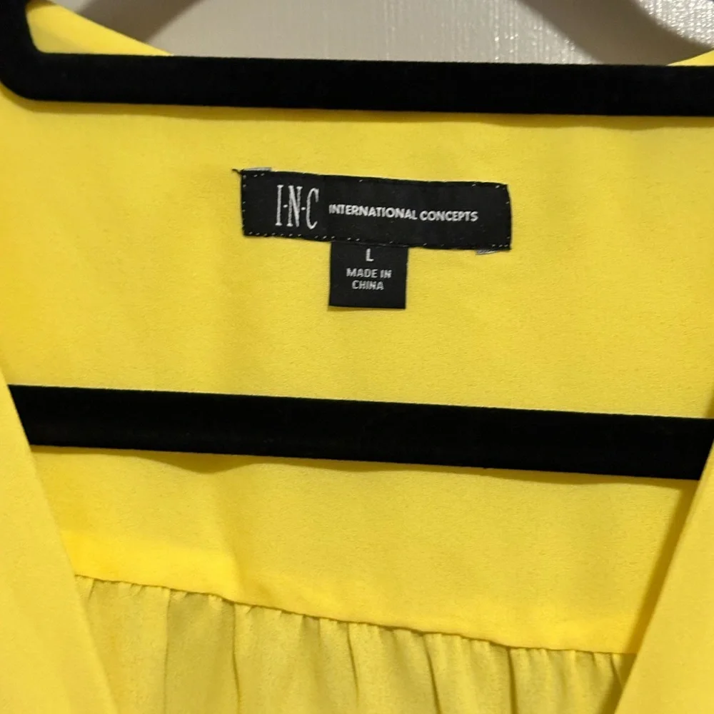 INC International Concepts Women's Yellow Blouse - Picture 3 of 4